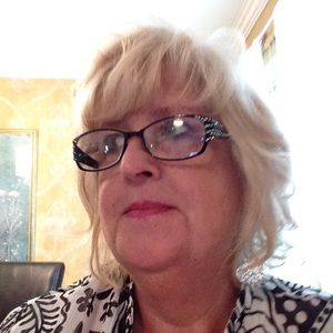 Meet your Posher, Toni